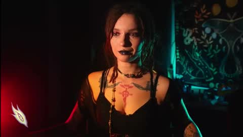 Snapshot of _alicemorrison_ chatting on November 13, 6:51 pm Alice Morrison Mistress Datura online show from November 13, 6:51 pm