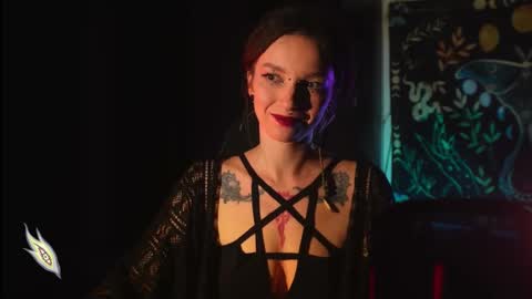 Snapshot of _alicemorrison_ chatting on November 22, 7:13 pm Alice Morrison Mistress Datura online show from November 22, 7:13 pm