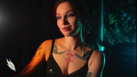 Snapshot of _alicemorrison_ chatting on December 15, 6:34 pm Alice Morrison Mistress Datura online show from December 15, 6:34 pm