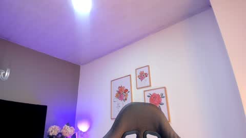  Alice  online show from December 28, 5:35 pm