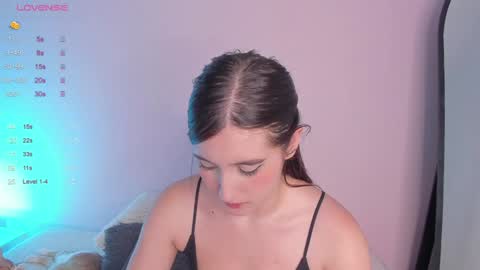 Snapshot of _allisongomez chatting on December 12, 1:10 am _allisongomez online show from December 12, 1:10 am