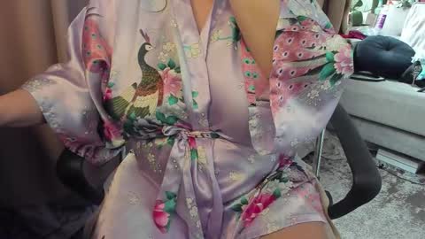 lisa online show from February 15, 10:25 am