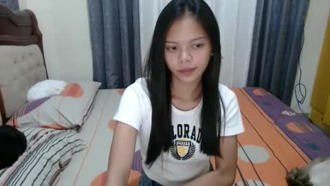 Snapshot of _amberxxx chatting on January 3, 7:50 pm Amber online show from January 3, 7:50 pm