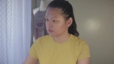 annie . online show from April 10, 4:50 am