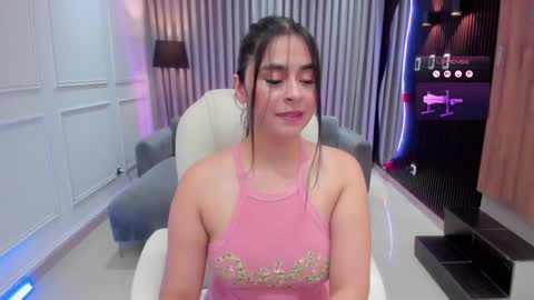 Ana online show from February 19, 7:27 pm