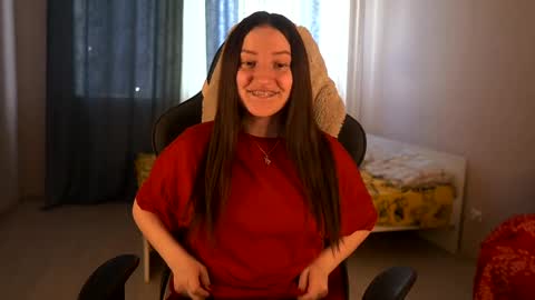 Snapshot of _annieone chatting on February 17, 12:16 pm Anna online show from February 17, 12:16 pm