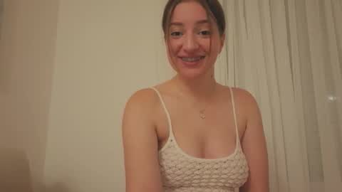 Snapshot of _annieone chatting on October 13, 6:08 pm Anna online show from October 13, 6:08 pm