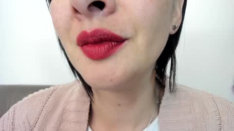 antonia online show from January 16, 9:48 am