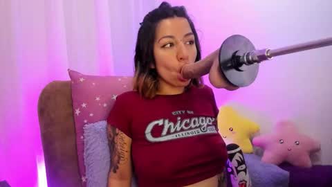 Snapshot of _antonella_dreams chatting on December 15, 12:09 pm _antonella_dreams online show from December 15, 12:09 pm