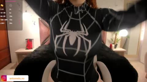 Snapshot of _antonnela_ chatting on September 25, 3:38 pm antonnela online show from September 25, 3:38 pm