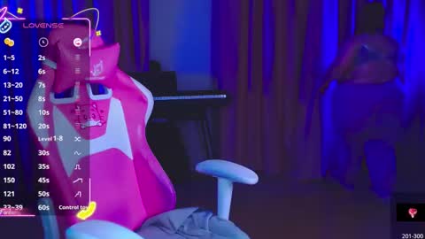 _ariaakashi_ online show from October 3, 1:57 am