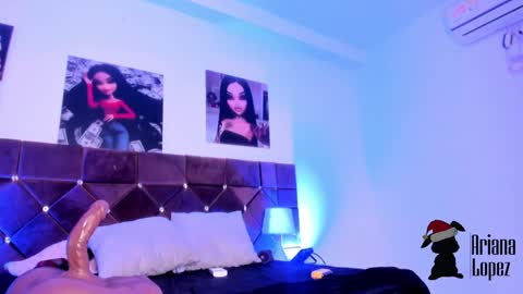 Snapshot of _ariana_lopez_ chatting on January 11, 3:31 pm Ariana online show from January 11, 3:31 pm