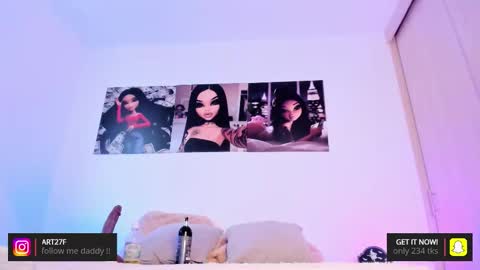 Snapshot of _ariana_lopez_ chatting on October 23, 2:05 pm Ariana online show from October 23, 2:05 pm