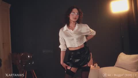 Snapshot of _arta_ chatting on October 22, 11:43 am ARTA online show from October 22, 11:43 am