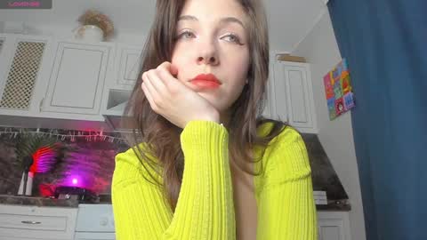 Snapshot of _axolot_ chatting on January 23, 1:30 am Olivia online show from January 23, 1:30 am