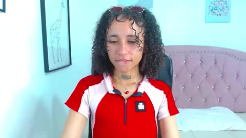 Snapshot of _ayelen chatting on October 25, 12:56 pm Ayelen  online show from October 25, 12:56 pm