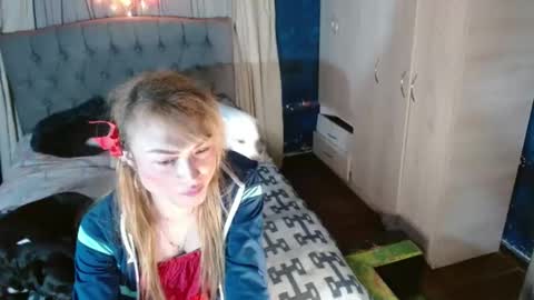 _azalea_65 online show from September 12, 1:49 am