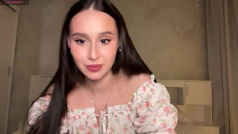 Snapshot of _babydoll___ chatting on February 4, 10:32 am Amy online show from February 4, 10:32 am