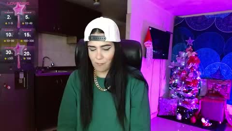 Snapshot of _babyfantasy_ chatting on December 3, 11:02 pm You Baby online show from December 3, 11:02 pm