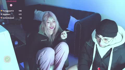 Lunita  online show from February 1, 12:05 pm