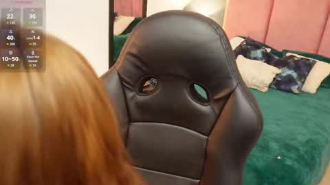 Snapshot of _beck_art_ chatting on November 24, 12:49 pm Sofia online show from November 24, 12:49 pm