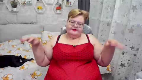 Louise  ONLY IN PVT  Masturbation with dildo and cum  Naked  Show and play with pussy  Blow job  Hand job  ONLY IN PVT  online show from October 31, 4:08 pm