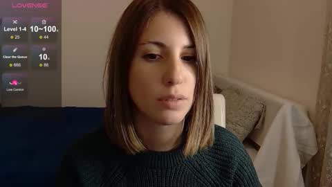 Snapshot of _blackpearl chatting on November 11, 6:41 pm Laura online show from November 11, 6:41 pm