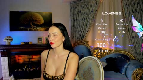 Snapshot of _bounty_69_ chatting on December 3, 2:27 pm lovense squirt bigboobs anal online show from December 3, 2:27 pm