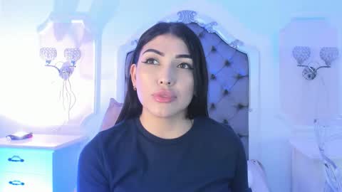 Snapshot of _brenda_becker chatting on November 3, 7:37 pm Brenda online show from November 3, 7:37 pm