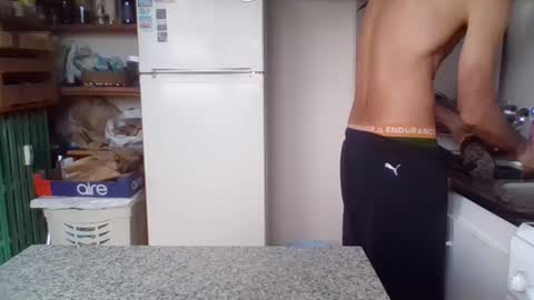 Snapshot of _bubble_buttfunxxx chatting on December 13, 9:35 am _bubble_buttfunxxx online show from December 13, 9:35 am