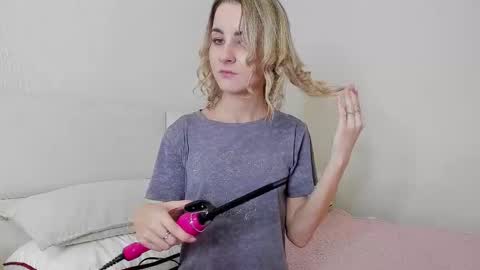   online show from January 8, 12:24 am