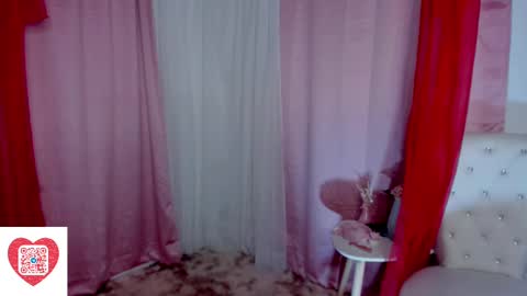 Snapshot of _careless_whisper_ chatting on December 16, 9:52 pm _careless_whisper_ online show from December 16, 9:52 pm