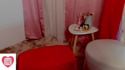 Snapshot of _careless_whisper_ chatting on December 17, 5:58 pm _careless_whisper_ online show from December 17, 5:58 pm