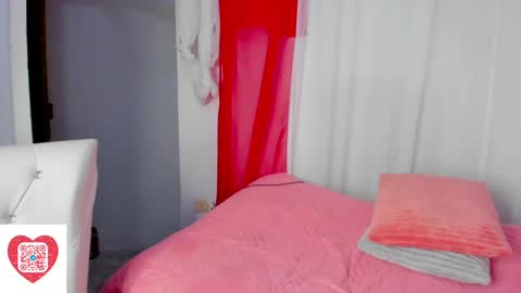 Snapshot of _careless_whisper_ chatting on December 31, 12:11 am _careless_whisper_ online show from December 31, 12:11 am