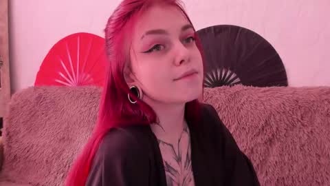 Caroline online show from March 27, 11:10 am