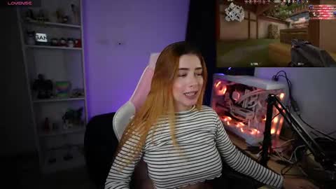 Snapshot of _celeste_xx chatting on October 1, 7:53 pm _celeste_xx online show from October 1, 7:53 pm