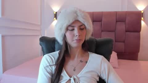 Snapshot of _celestee_1 chatting on March 8, 2:23 am Celeste online show from March 8, 2:23 am