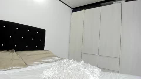 Bella  online show from November 27, 10:12 pm