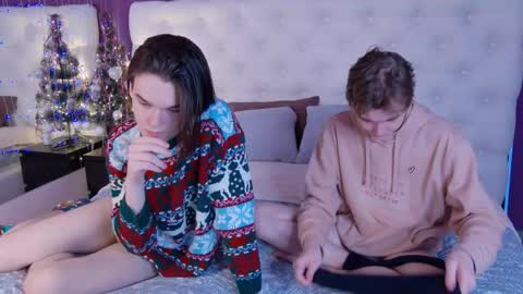 Snapshot of _cheesecake_s chatting on December 16, 12:32 pm _cheesecake_s online show from December 16, 12:32 pm