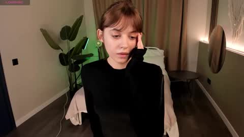 Snapshot of _chillbacca_ chatting on December 3, 12:36 pm _chillbacca_ online show from December 3, 12:36 pm