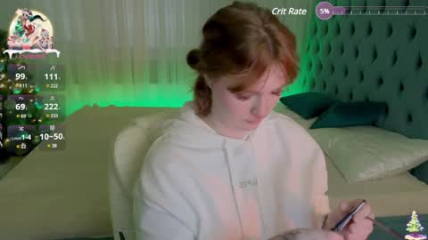 Alisa NO NUDE online show from December 29, 11:29 am