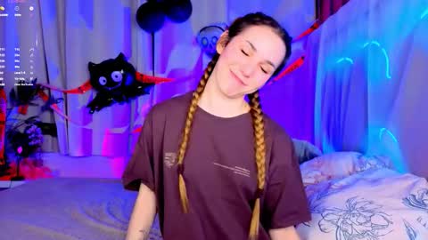 Cindy . online show from October 31, 8:54 pm