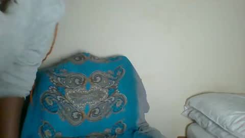 clara online show from January 18, 8:41 am