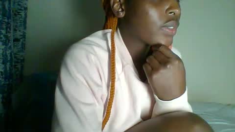 clara online show from January 19, 8:41 pm