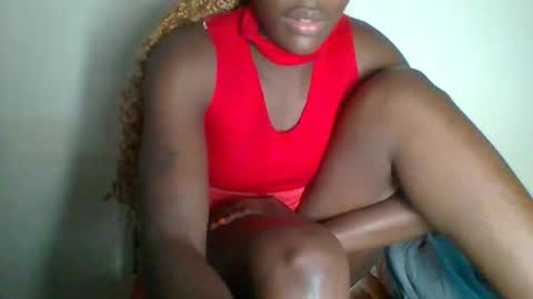 clara online show from February 4, 9:07 am