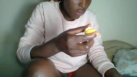 clara online show from February 7, 11:23 am