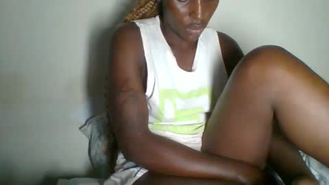 clara online show from February 20, 7:08 pm