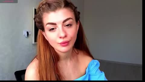 Snapshot of _comefeelme_ chatting on March 11, 7:26 am D online show from March 11, 7:26 am