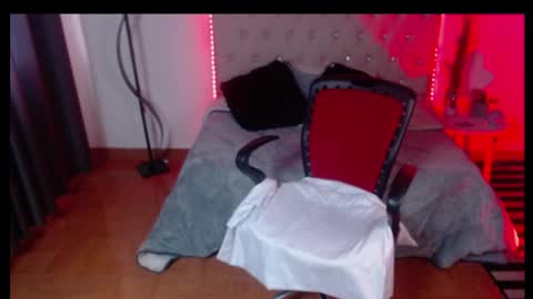 Cristal online show from October 30, 7:14 pm