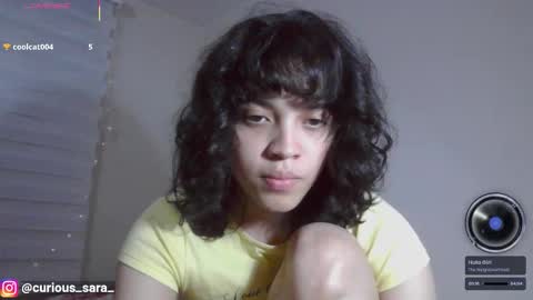 Snapshot of _curiouskitten_ chatting on December 19, 3:24 am sara again3 online show from December 19, 3:24 am